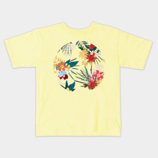 Frangipani, lily palm leaves tropical vibrant summer flower Kids T-Shirt