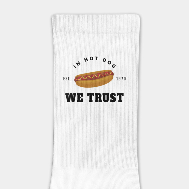in hot dog we trust by Tshirtiz