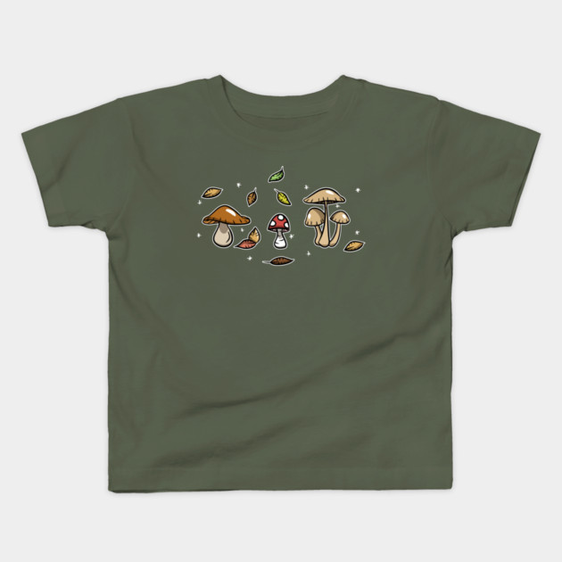 THE AUTUMN SPIRIT Kids T-Shirt by roxiqt