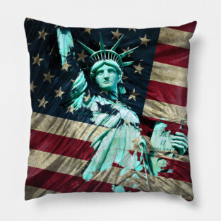 Statue of Liberty breakthrough Pillow