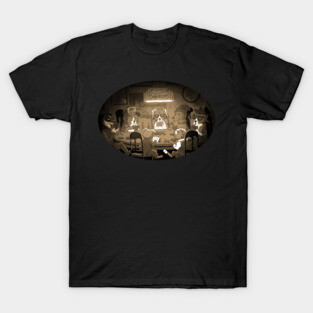 Dogs Playing Poker T-Shirt