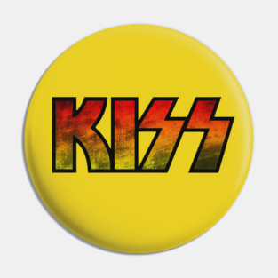 VINTAGE KISS Pin