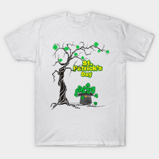 St patrick tree T-Shirt