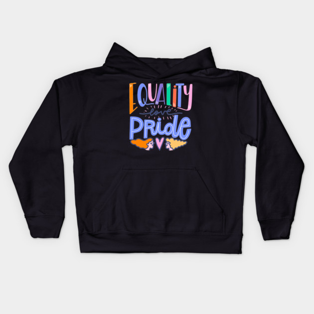 kesetaraan cinta Kids Hoodie by James Bates