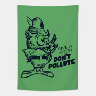 Retro Woodsy Owl Tapestry