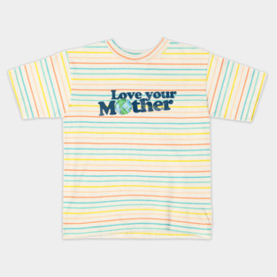 Vintage love your mother earth day Kids T-Shirt