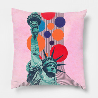LADY LIBERTY Pillow