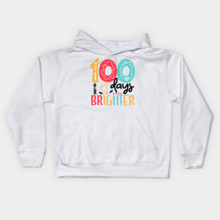 100 Days Brighter 100 days of School gift for Teacher Kids Kids Hoodie