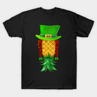 St. Patricks Day Leprechaun Shamrock Upside Down Pineapple T-Shirt