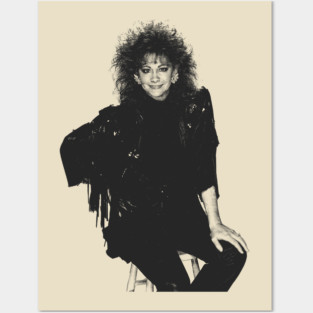 Reba McEntire || Vintage Halftone Style || Fan Art Design| Posters and Art