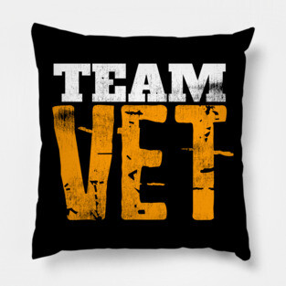 V.E.T. Shirt TEAM VET T-Shirt Distressed Pillow
