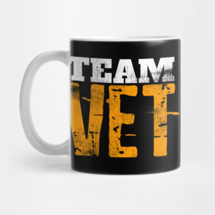 V.E.T. Shirt TEAM VET T-Shirt Distressed Mug