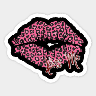 KISS ME LEOPARD Magnet