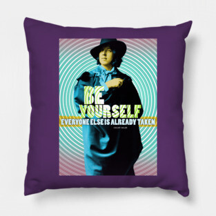 Oscar Wilde Quote 1 Pillow