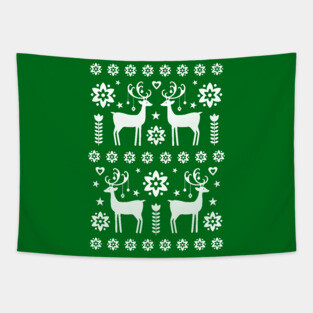 Scandinavian Classic Christmas Reindeer Pattern Green Tapestry