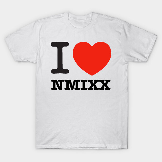 I love Nmix heart nswer text | Morcaworks - Nmixx - T-Shirt