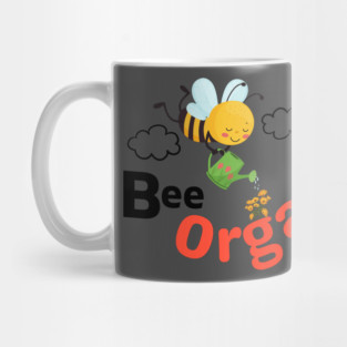 Be Organic Cute Bee Using A Watering Can & Farming Organically Mug