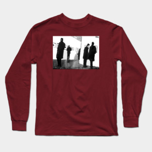 Looking at pictures Long Sleeve T-Shirt