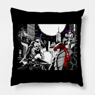 TMNT ninjas by night Pillow