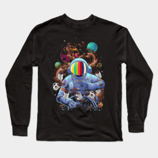 NEED MORE SPACE AND COFFEES Long Sleeve T-Shirt