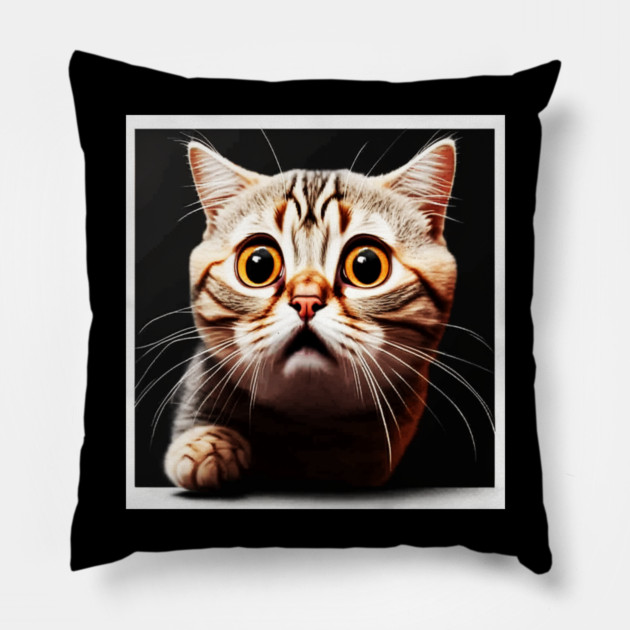 Funny Scared Cat Face, Cat Lover, Scaredy cat Pillow by logiamerch