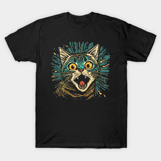 Funny Scared Cat Face, Cat Lover, Scaredy Cat T-Shirt by logiamerch