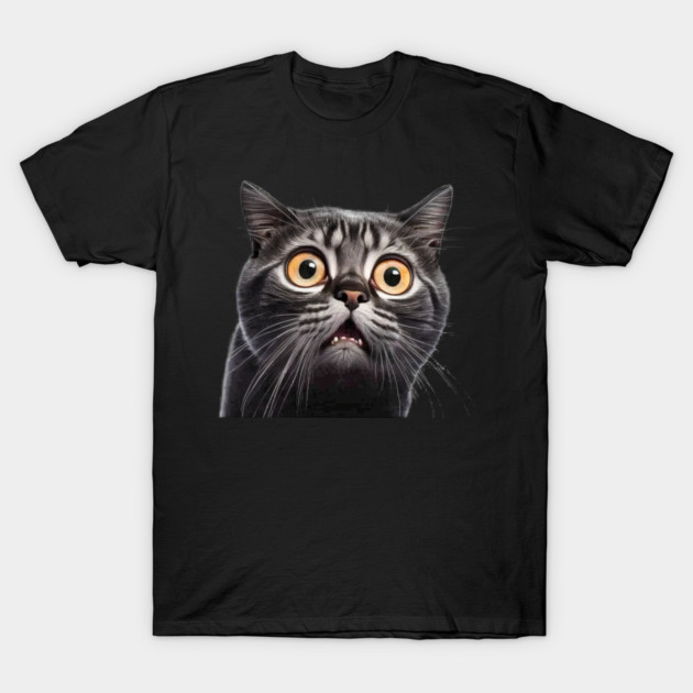 Funny Scared Cat Face, Cat Lover, Scaredy Cat T-Shirt by logiamerch