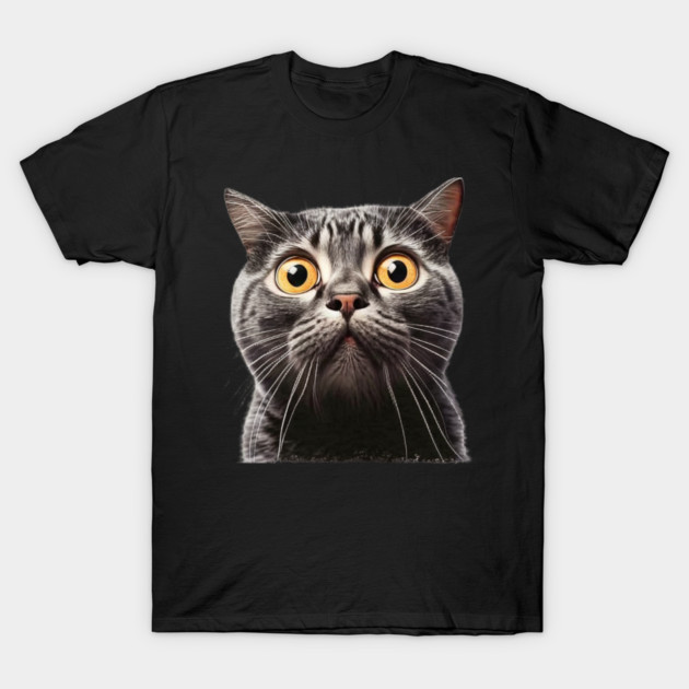 Funny Scared Cat Face, Cat Lover, Scaredy Cat T-Shirt by logiamerch