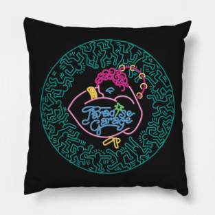 People love to dance (Tribal TIR Edition) Pillow