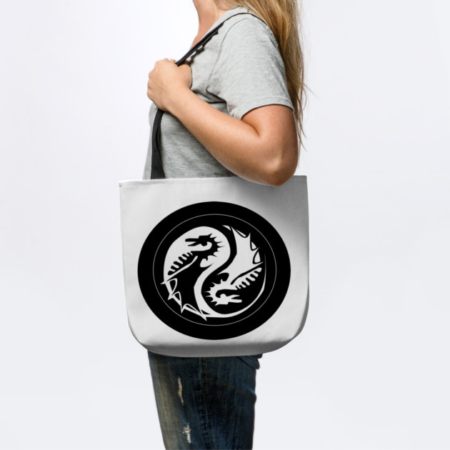 Yin and Yang Dragon by DickinsonDesign