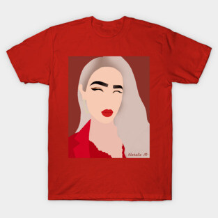 Blonde in red T-Shirt