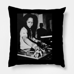 Erykah badu Pillow