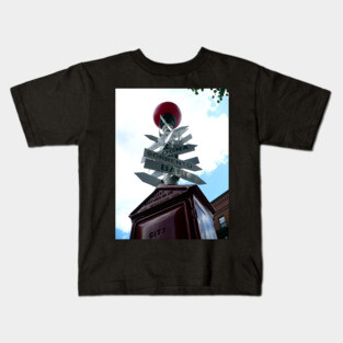 Iconic North End Signpost Kids T-Shirt