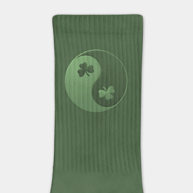 Yin Yang Shamrocks by HolidayBug