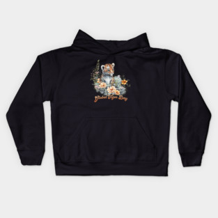 Global Tiger Day, watercolor cub Kids Hoodie