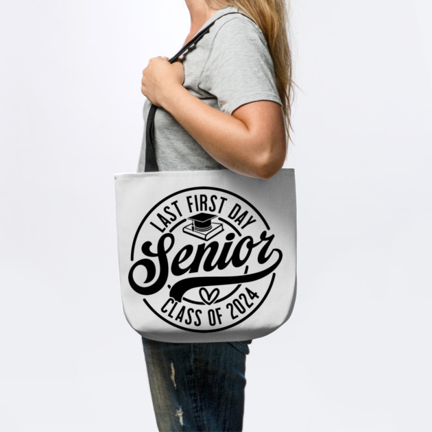 Last first day Senior 2024 ,class of 2024, back to school by Darksavage