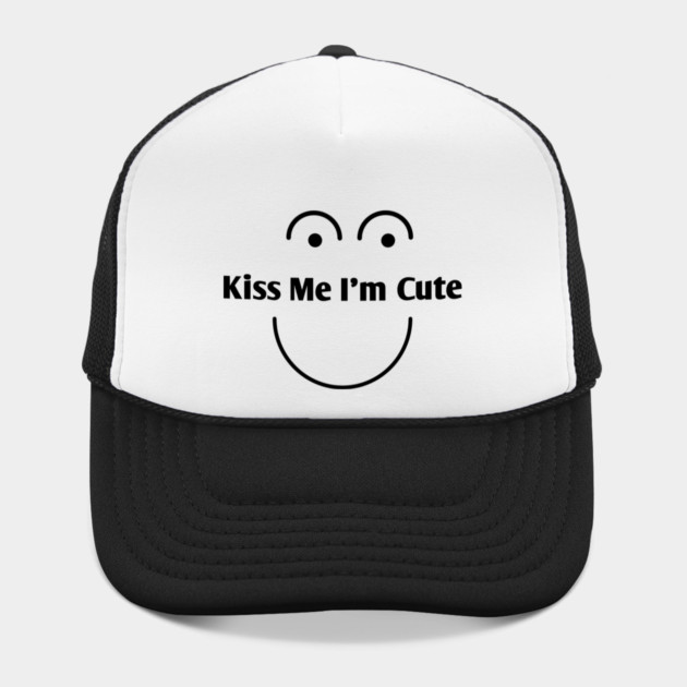 Kiss Me I'm Cute by BlackMeme94