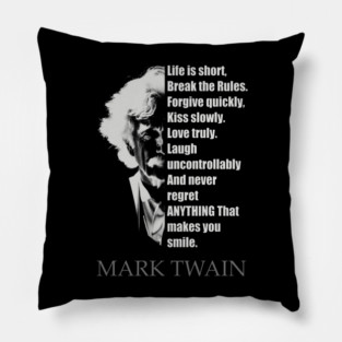 Mark Twain quote Pillow