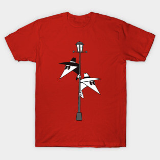 💣 Spy Vs. Spy 💣 T-Shirt