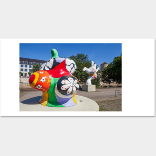 Nanas, street art on the banks of the Leine, behind the Beguine Tower, Hanover, Lower Saxony, Germany, Europe Posters and Art