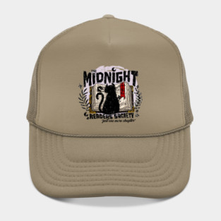 The midnight readers society Just one more chapter Hat