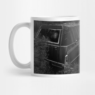 Face in the window Mug