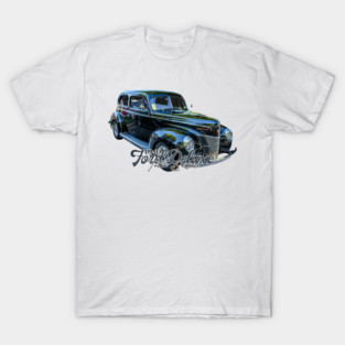 1940 Ford Deluxe Tudor Sedan T-Shirt