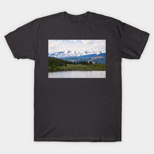 Mountain Range Above Lake Dillon T-Shirt by KirtTisdale