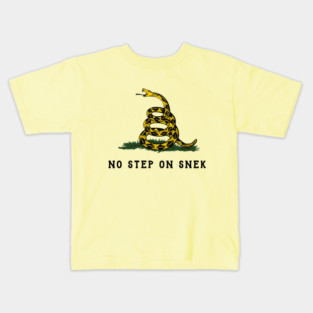 No Step On Snek T-Shirt Kids T-Shirt