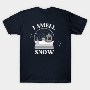 I smell snow (Gilmore Girls Inspired) T-Shirt