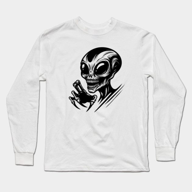 Creepy Alien Skull – Weird Horror Sci-Fi Monster Design Long Sleeve T-Shirt by MakerMind8.2