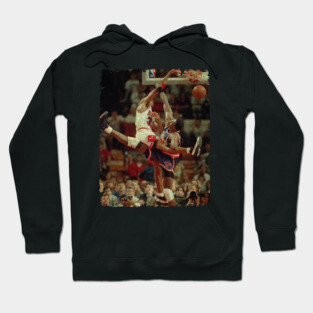 Scottie Pippen vs Patrick Ewing Hoodie