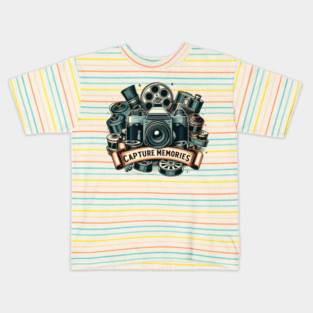 Capture Memories – Vintage Camera Photography Artwork Kids T-Shirt