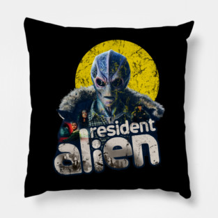 resident - alien Pillow